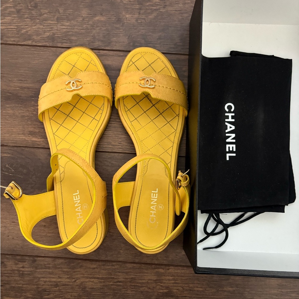 CHANEL Vibrant Yellow Sandals